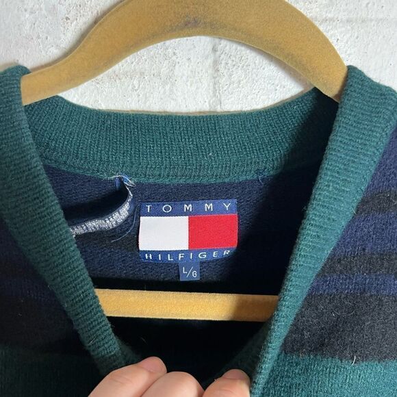 Vintage Tommy Hilfiger Lambswool Striped Sweater - Picture 3 of 8